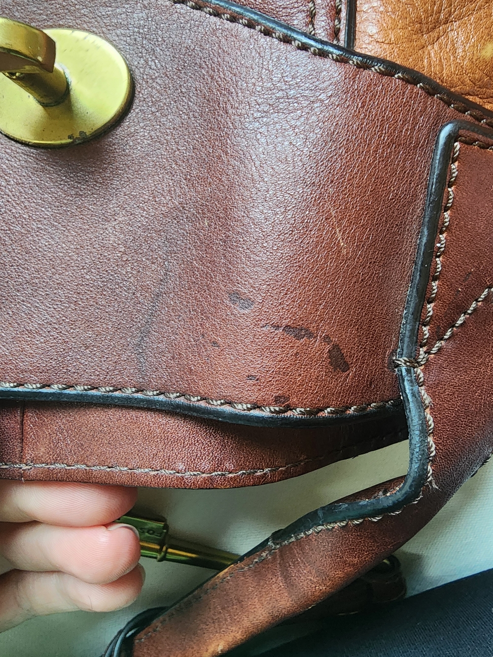 FOSSIL Vintage Two-Tone Brown Leather Tote Bag - Picture 10 of 11